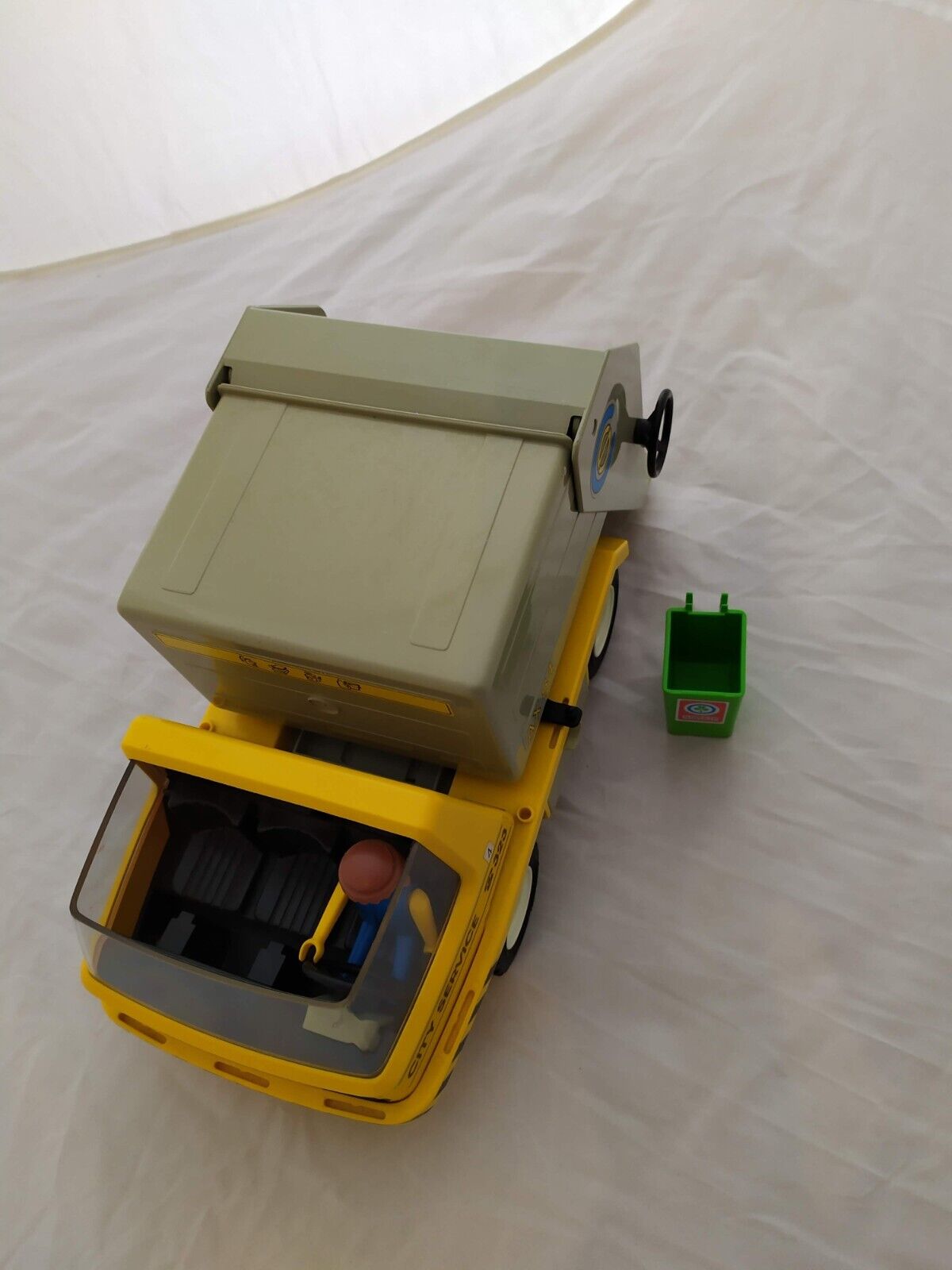 1978 Playmobil City Service Rubbish Garbage Truck with driver & Bin Exc Free P&P