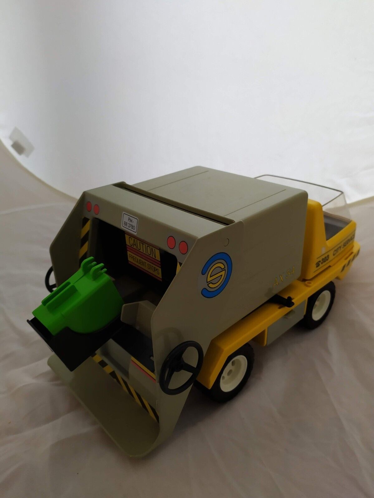 1978 Playmobil City Service Rubbish Garbage Truck with driver & Bin Exc Free P&P