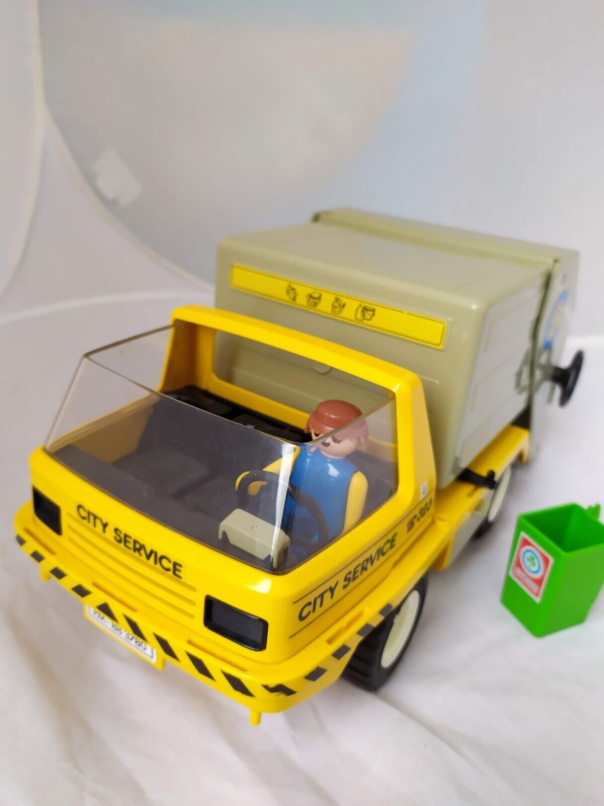 1978 Playmobil City Service Rubbish Garbage Truck with driver & Bin Exc Free P&P