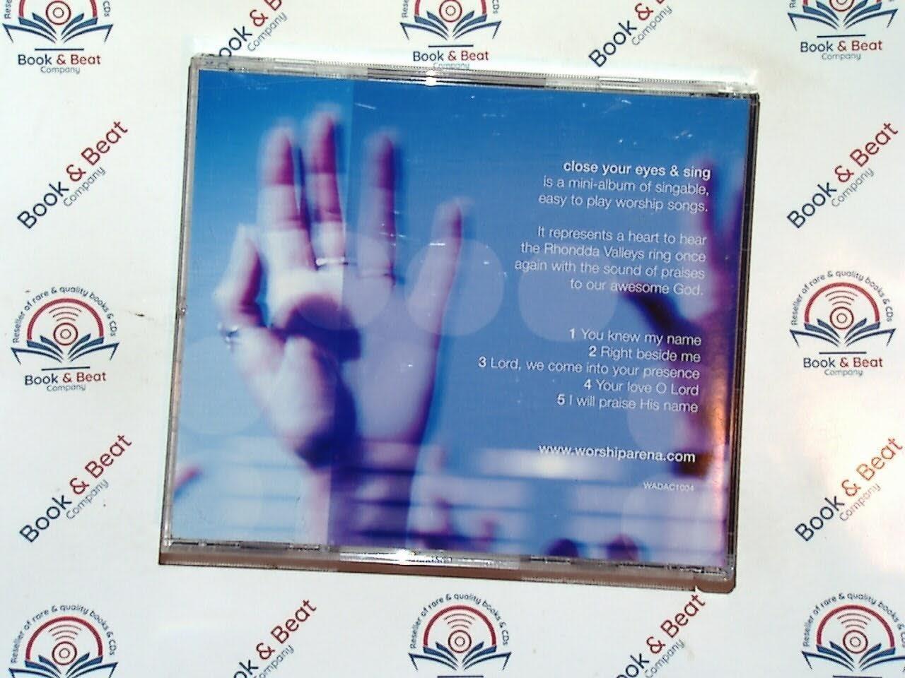 Worship Arena - Close Your Eyes & Sing CD Mint