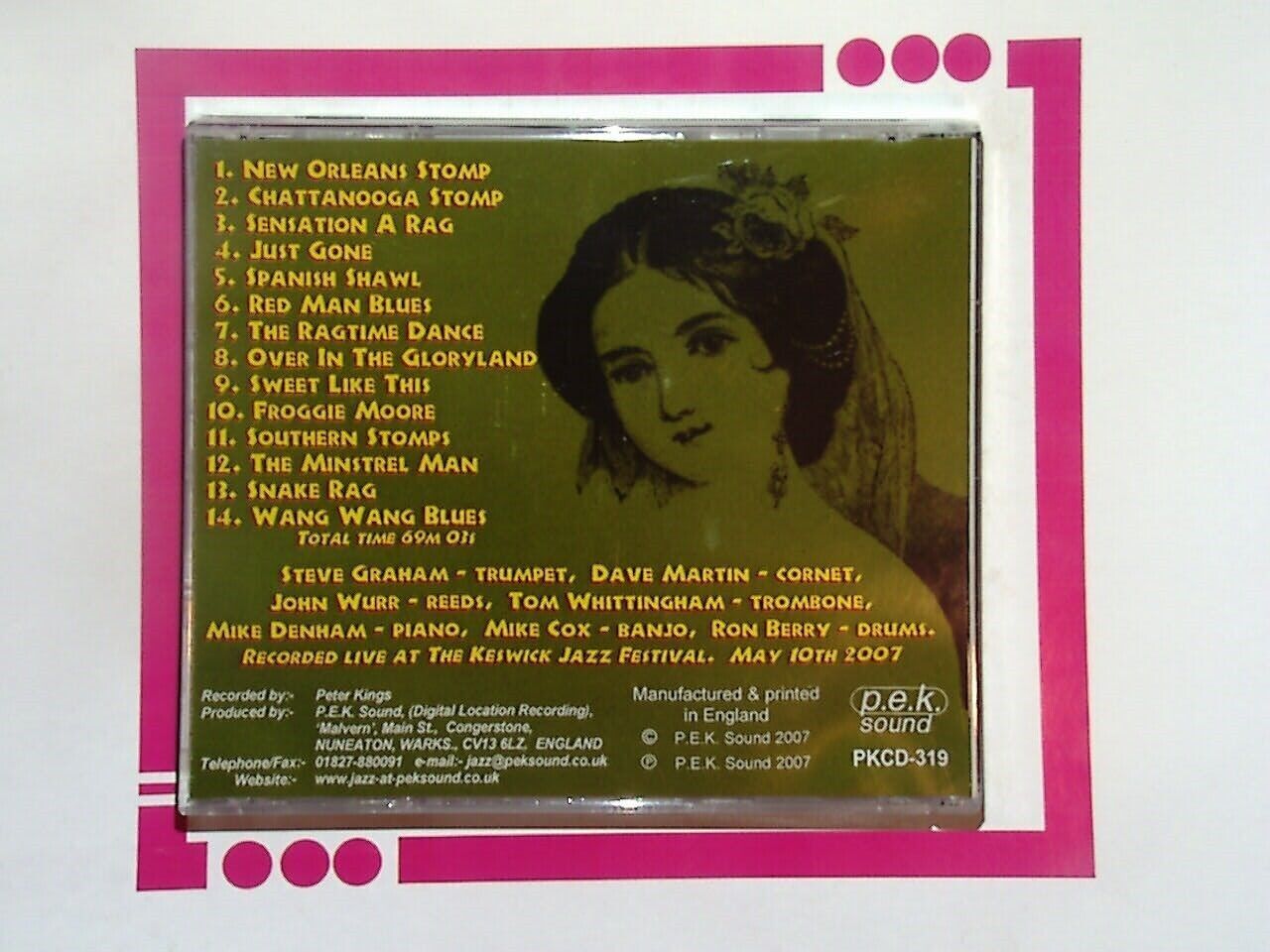 Steve Graham's Classic Jazz, Wang Wang Blues, classic jazz, traditional jazz, blues, jazz ensemble, instrumental jazz, jazz standards, vintage jazz, CD Mint, Bookandbeat.com, jazz collection, swing music.