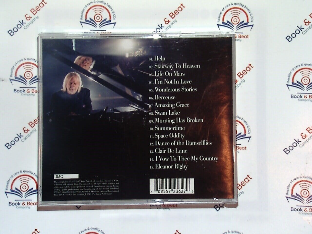 bookandbeat.com, Rick Wakeman, Piano Portraits, solo piano, classical renditions, piano music, instrumental album, iconic covers, soothing music, classical pianist, solo performance, soft piano, contemplative music, beautiful renditions, instrumental covers, piano classics, soothing soundscape, calming music, pianist virtuoso, famous melodies, relaxing music