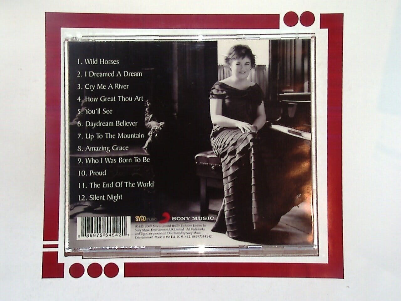 Susan Boyle, I Dreamed a Dream, CD, Bookandbeat.com, Vocal talent, 2009 album, Pop music, Classical crossover, Reality TV star, Britain's Got Talent, Inspirational music, Chart-topping hits, Emotional ballads, Album of the year, Powerful vocals, Contemporary covers, Music awards, UK artist, Best-selling album, Heartfelt performances, Live recordings,