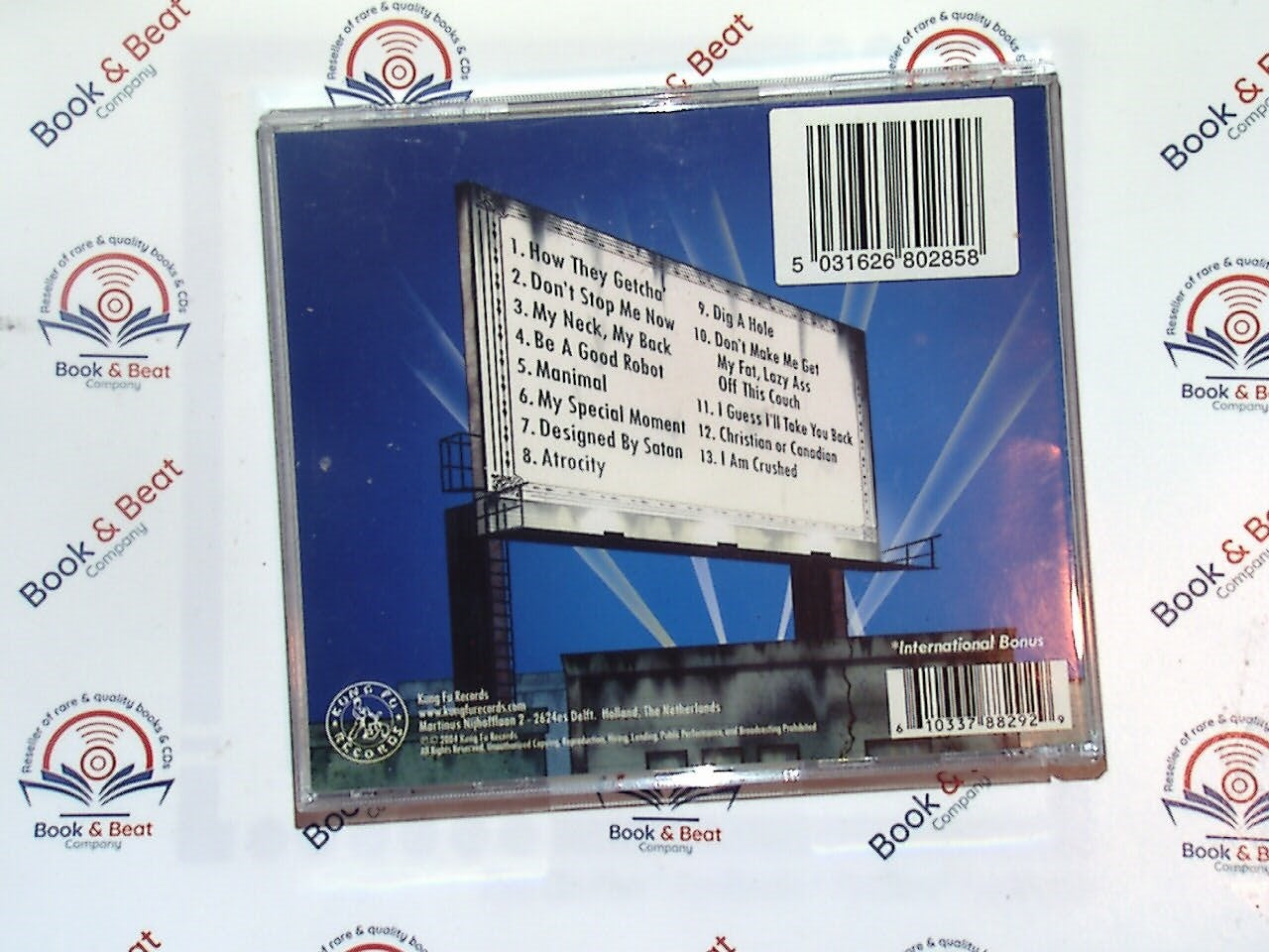 The Vandals, Punk rock, CD, Bookandbeat.com, 1990s punk, American band, Hardcore punk, Energetic, Raw sound, Catchy tunes, Guitar-driven, Fast-paced, Humor, Underground music, Iconic punk band, Skate punk, Rock fans, DIY ethic, Rebellious music, Music enthusiasts, Classic punk,