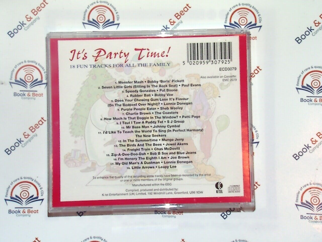 bookandbeat.com, CD, family, party music, compilation album, fun tracks, entertainment, celebration, various artists, upbeat, joyful, sing-along, children's songs, diverse genres, family-friendly, music for gatherings, playlists, feel-good tunes, vibrant energy, dance, special occasions, music collection, lively atmosphere.