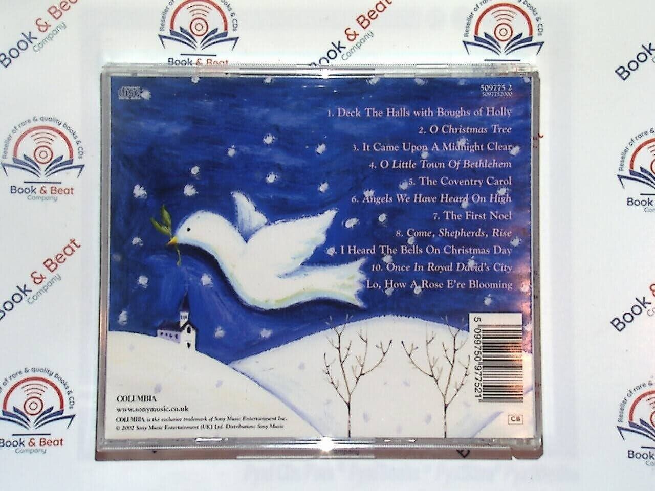 bookandbeat.com, CD, Vienna Boys Choir, Together at Christmas, classical choir Christmas album, traditional holiday songs, angelic voices, boys' choir, festive and serene, choral harmonies, beloved carols, holiday classics, European choir tradition, peaceful holiday music, timeless Christmas tunes, elegant seasonal sounds, winter celebration, refined vocal performances