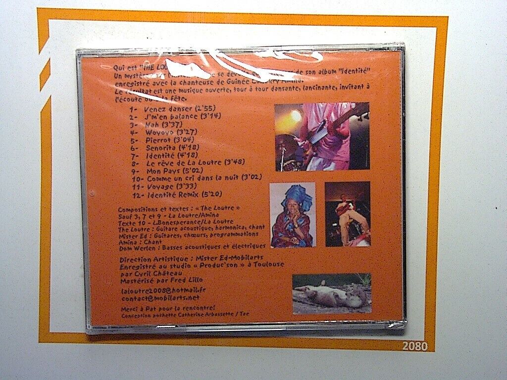 the Loutre Lolo Robos	Identite with Amina New & Sealed