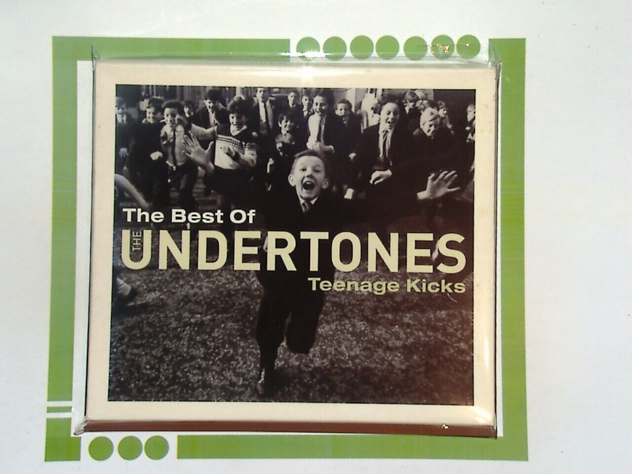 Teenage Kicks - The Best of the Undertones	Limited Edition CD + DVD Nr Mint