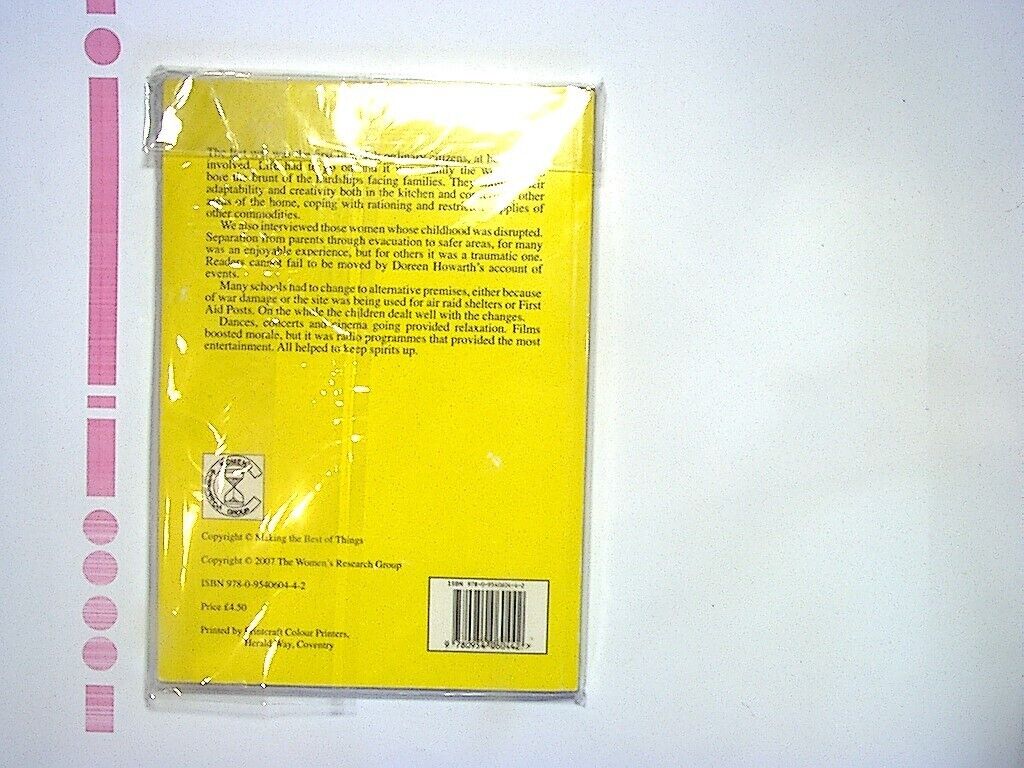 The Women's Research Group - Making the Best of Things PB NEW