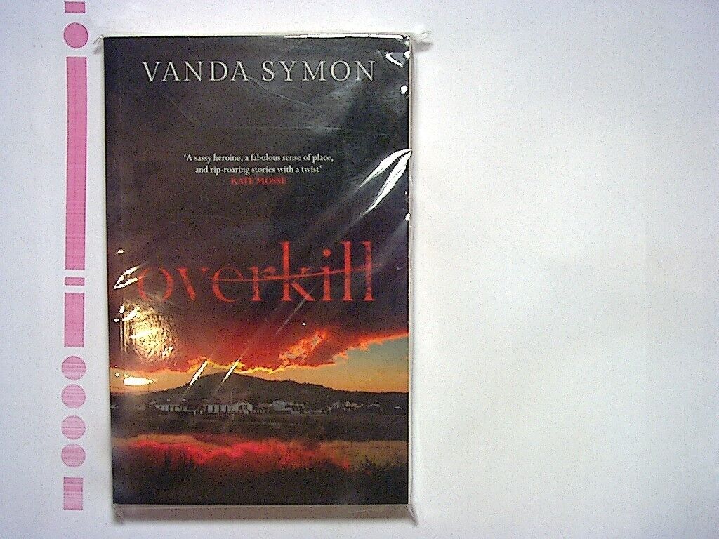 Vanda Symon - Overkill Paperback – Large Print New