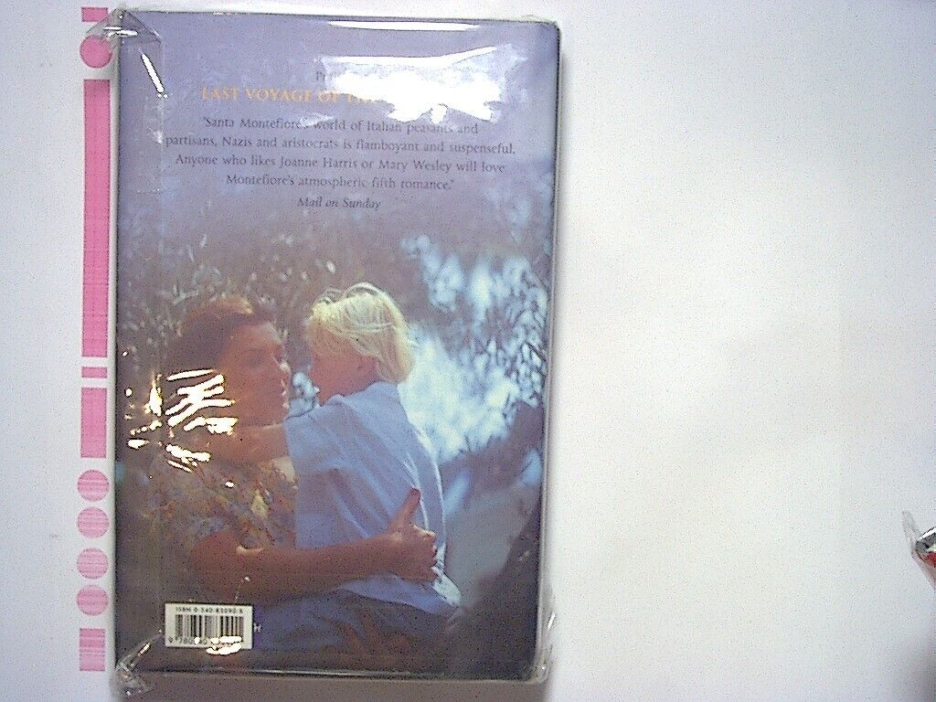 Santa Montefiore - The Gypsy Madonna Hardcover New