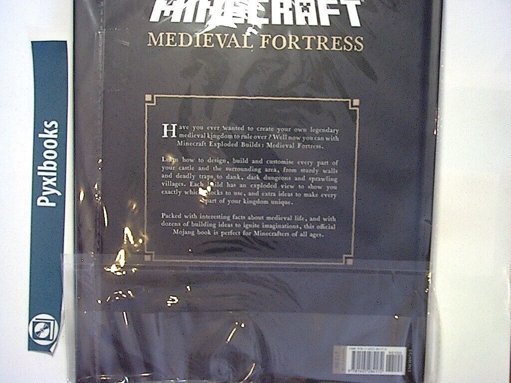 Minecraft: Exploded Builds: Medieval Fortress (Official Mojang) Hardcover New