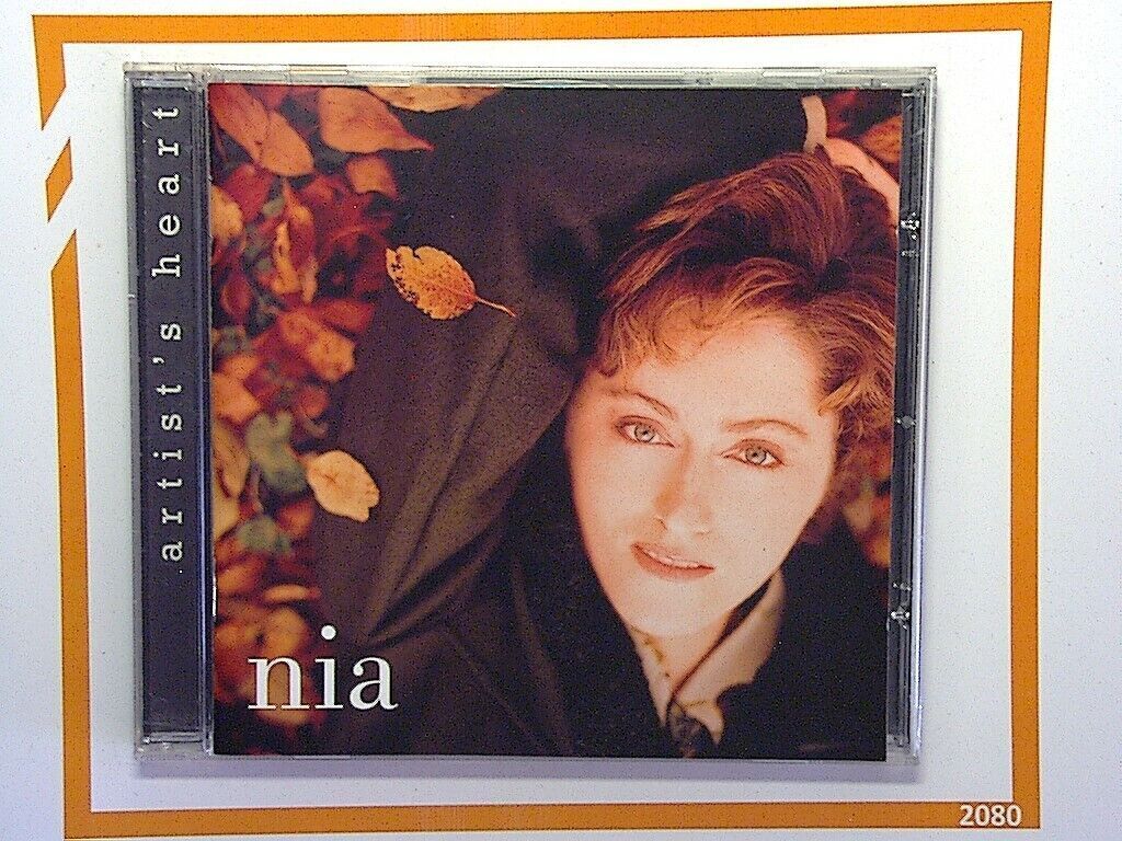 Nia	Artist's Heart Cd Mint