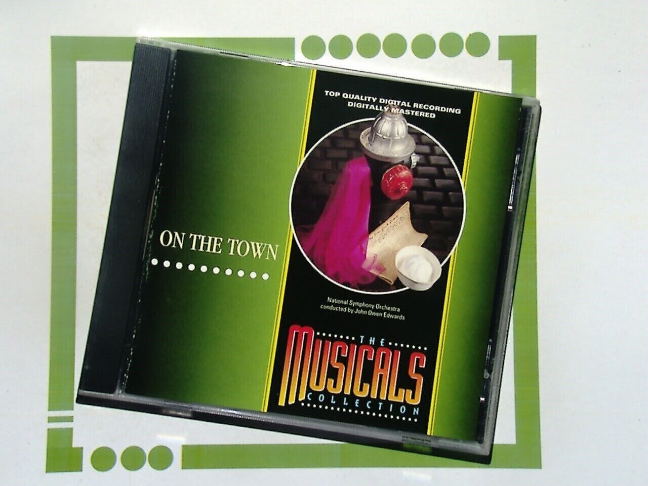 The Musicals Collection #44	On The Town  CD Mint