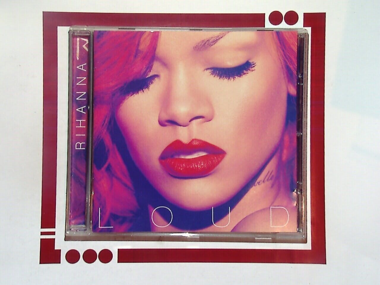Rihanna	Loud CD Mint
