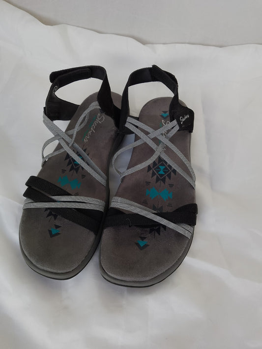 Skechers Reggae Slim Takes Two Grey / Black Strap Sandals Womens US Sze 9 (UK7)