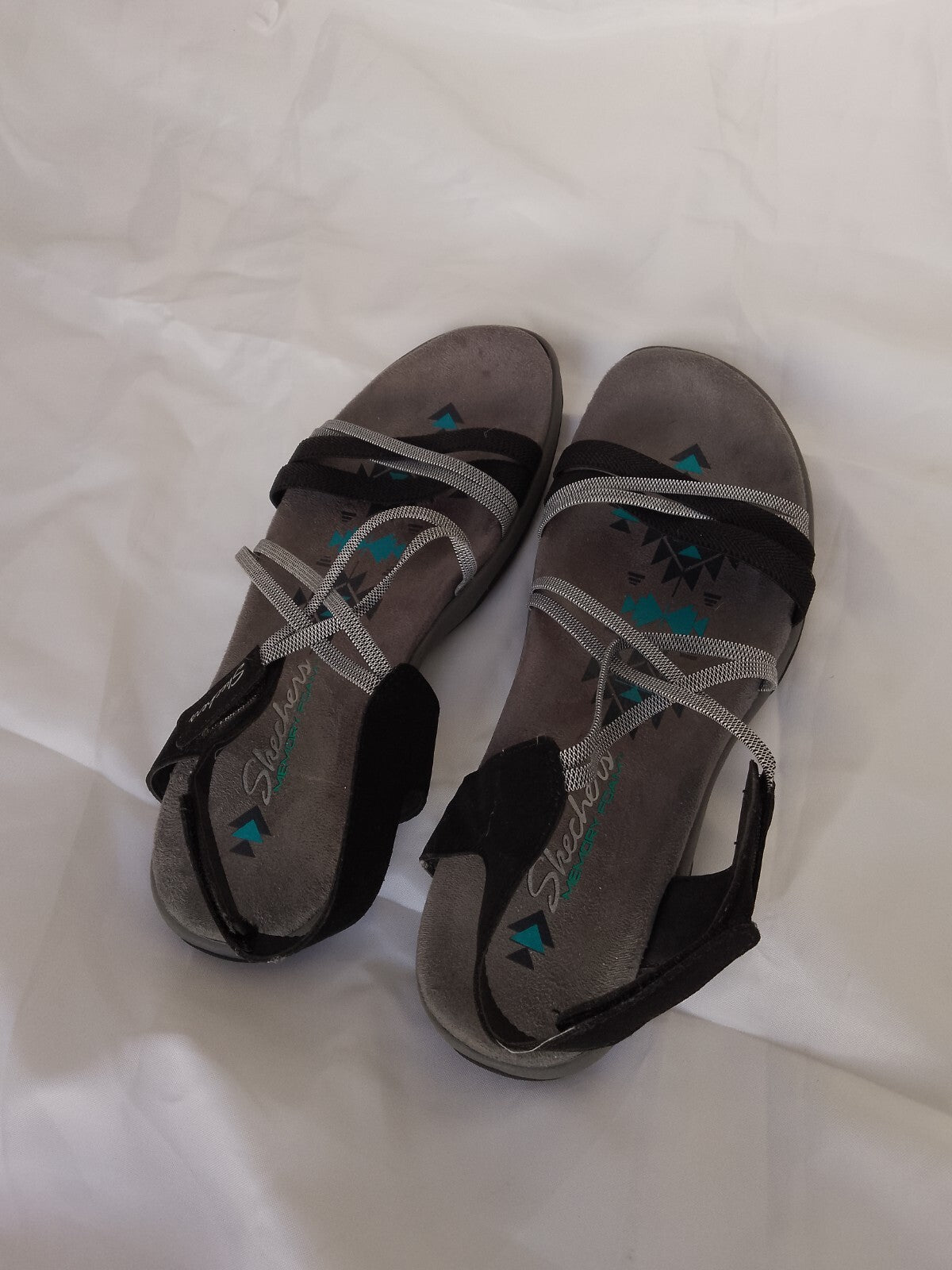 Skechers Reggae Slim Takes Two Grey / Black Strap Sandals Womens US Sze 9 (UK7)