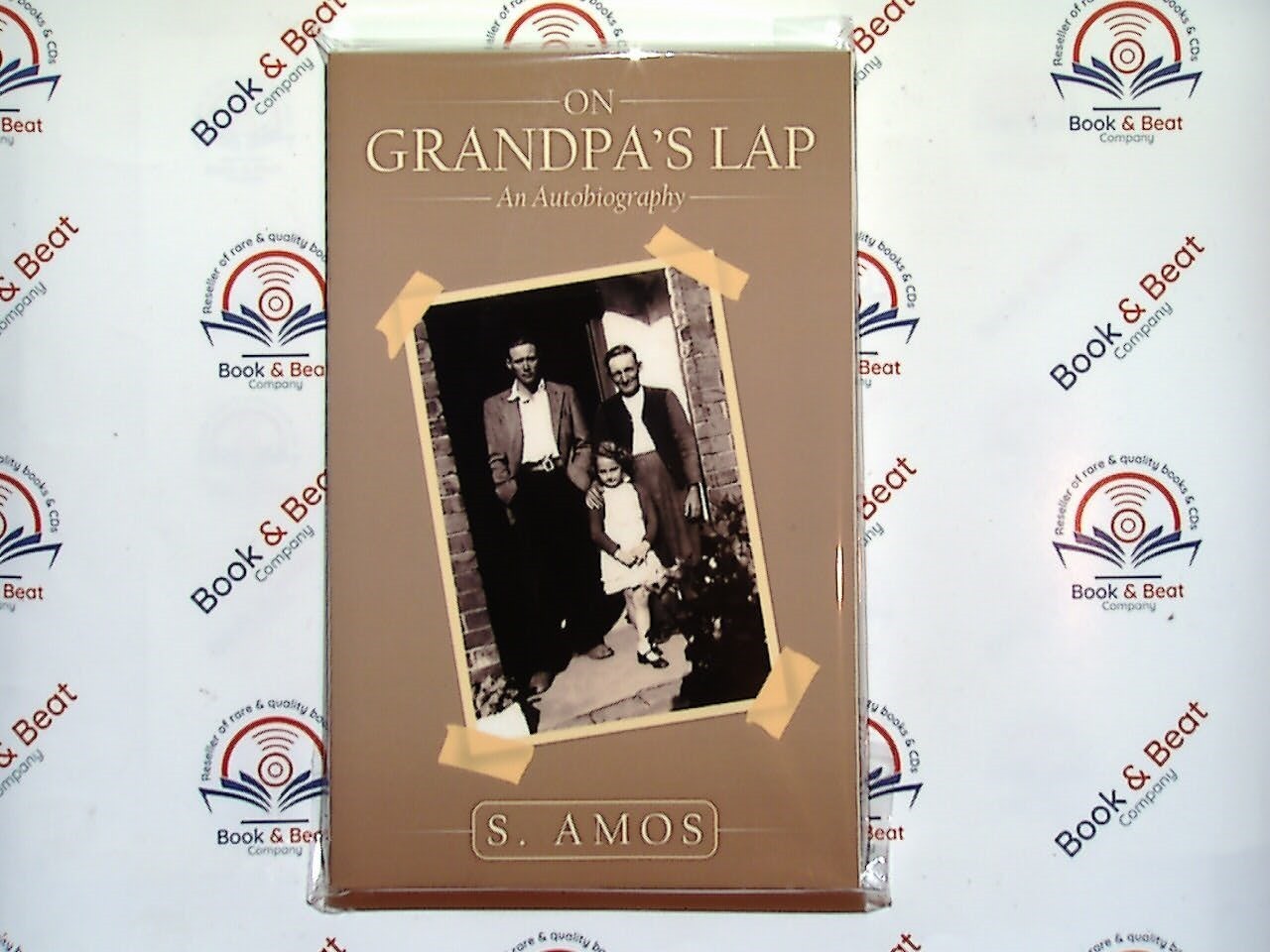 On Grandpa's Lap: An Autobiography - S. Amos PB New