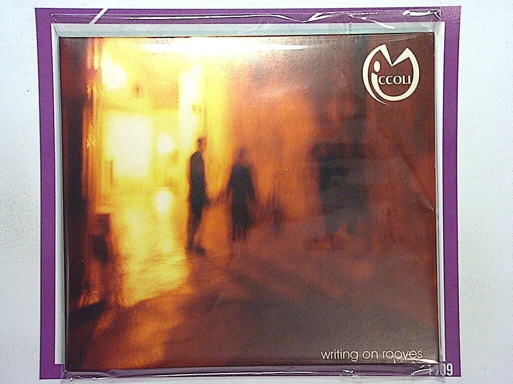 Miccoli 	Writing on Rooves CD