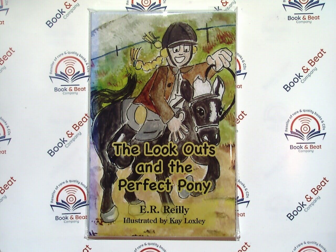 The Look Outs And The Perfect Pony - E. R. Reilly (Kay Loxley ill.)  PB New