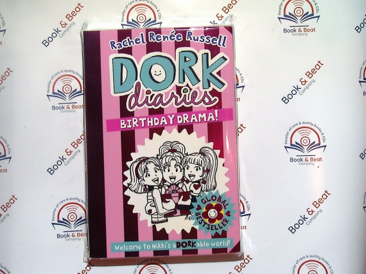 Rachel Renee Russell - Dork Diaries: Birthday Drama! (Volume 13) PB New