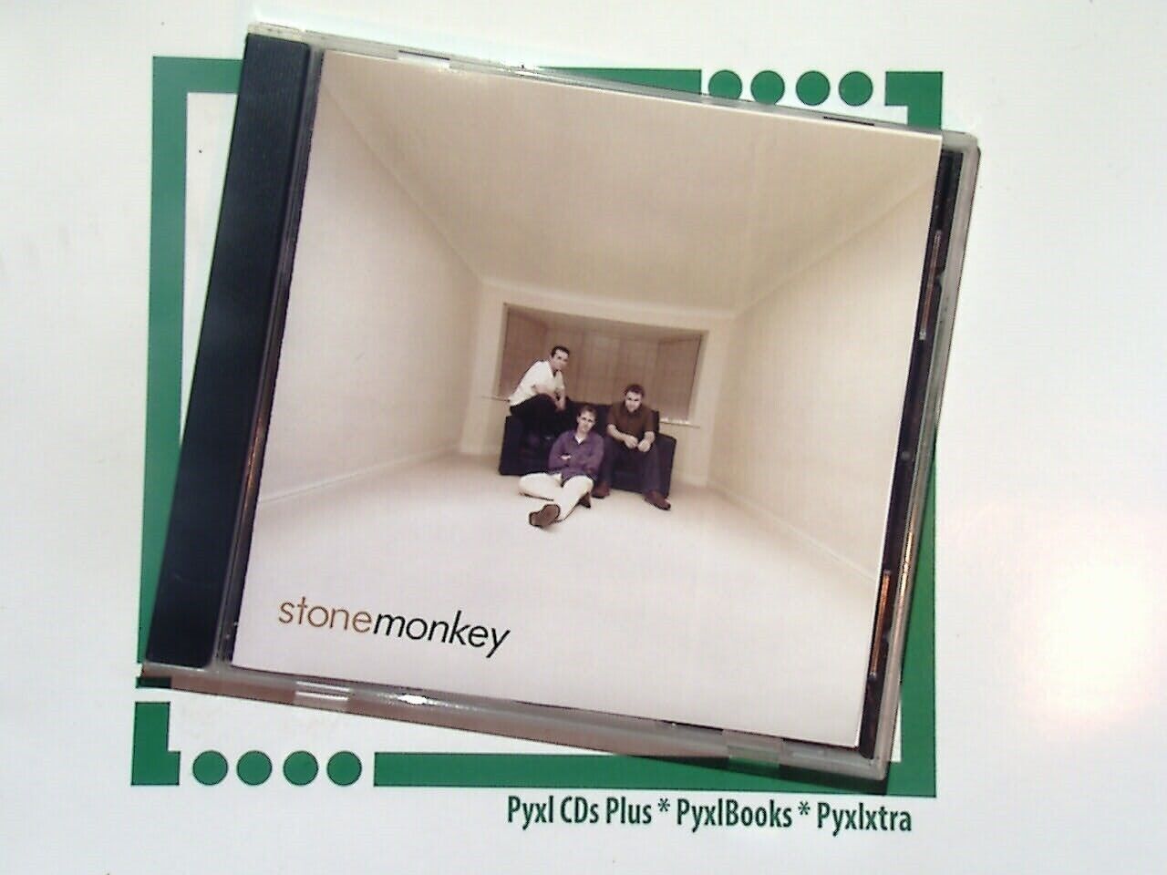 Stone Monkey, EP, 2001, rock music, alternative rock, indie, rare EP, collectible CD, early 2000s, underground music, unique sound, limited edition, mint condition, rock band, music collection, Bookandbeat.com.