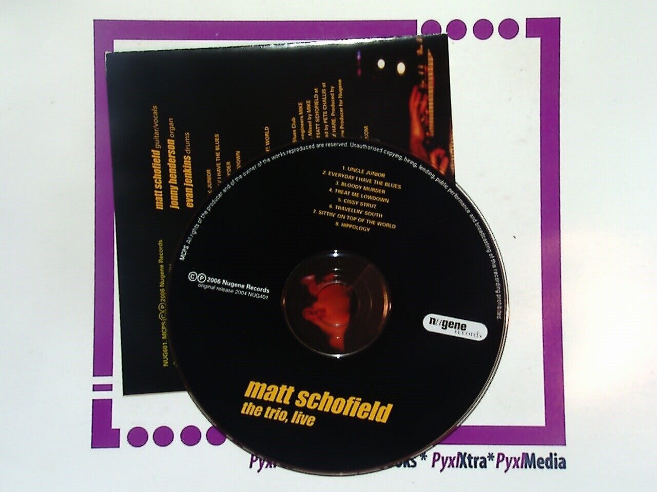 The Matt Schofield Trio, The Trio Live 2006, Bookandbeat, CD, Live Performance, Jazz, Blues, Guitar Trio, Instrumental Music, Matt Schofield, Live Album, Musical Journey, Improvisation, Concert Recording, Contemporary Jazz, Music Lovers, Live Music Experience, Trio Performance, Celebrated Guitarist, Dynamic Sound, Professional Musicians, Exciting Live Set, Unique Soundscapes, Music Enthusiasts