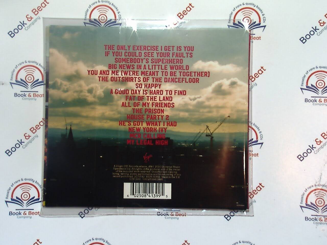 bookandbeat.com, Paul Heaton, Jacqui Abbott, Manchester Calling, pop music, British pop, indie pop, 2020s music, album release, Heaton & Abbott collaboration, British music duo, retro pop, folk-pop, soul influences, contemporary pop, upbeat music, catchy tunes, "I Gotta Praise," "The Kettle's On," modern pop anthems, pop ballads, Northern soul, British singer-songwriters, alternative pop, Manchester music scene.