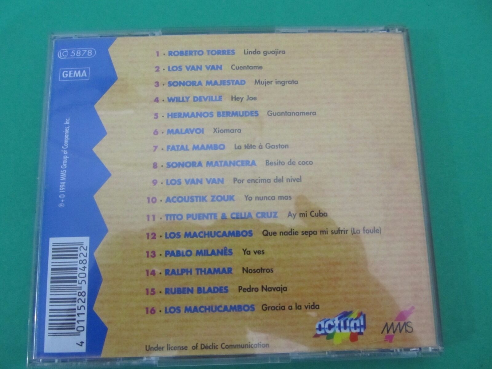 Planete Latine 2, Roberto Torres, Best of Latin Musik, CD, VGC, Latin music, Bookandbeat.com, Salsa, Merengue, World music, Dance music, Tropical rhythms, Latin hits, Caribbean sound, Cultural fusion, Rhythmic, Energetic, Melodic, Festive, Latin legends, Music enthusiasts,