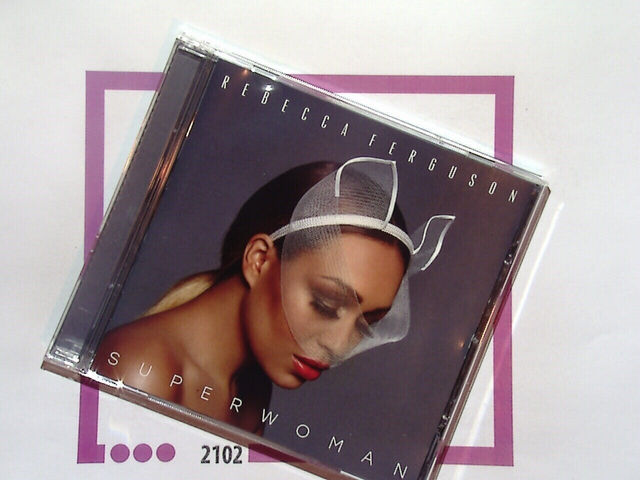bookandbeat.com, CD, Rebecca Ferguson, Superwoman, soul music, powerful vocals, British singer, emotional lyrics, pop, R&B, inspirational themes, uplifting, vocal performance, personal growth, introspective, empowerment, chart-topping, deep voice, heartfelt, passionate, critically acclaimed, studio album