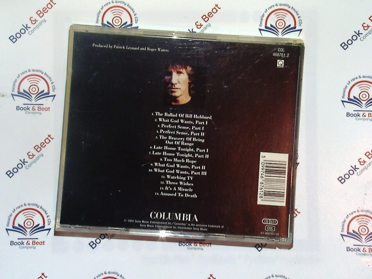 Roger Waters, Progressive rock, Pink Floyd, CD, Bookandbeat.com, Classic rock, Concept album, British rock, Legendary musician, Rock fans, Experimental, Guitar-driven, Atmospheric sound, Iconic artist, 1970s rock, Psychedelic, Emotional lyrics, Timeless classics, Rock legends, Music enthusiasts,