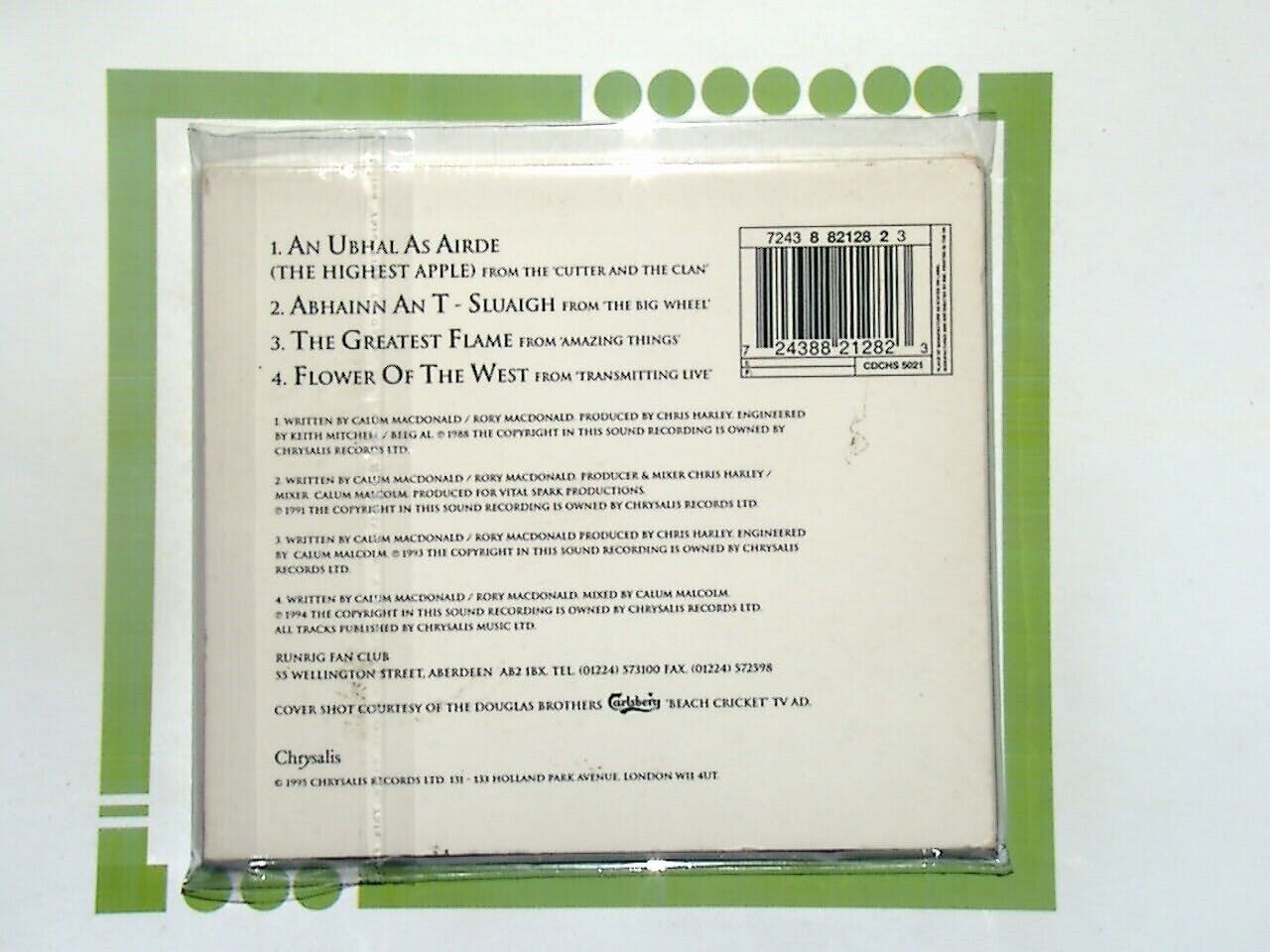 bookandbeat.com, CD, Runrig, An Ubhal As Airde, The Highest Apple, Scottish music, Celtic rock, folk rock, Gaelic songs, traditional music, band album, contemporary folk, world music, Scottish heritage, music for celebrations, uplifting melodies, vibrant rhythms, cultural music, live performances, emotional lyrics, music for gatherings