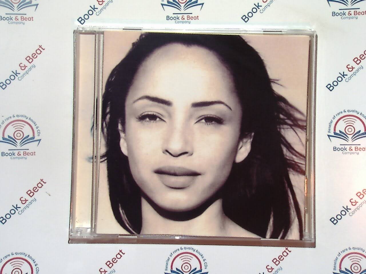 Sade, Best of Sade, Smooth Jazz, Soul, R&B Classics, Chill Music, 90s Soul, No Ordinary Love, Smooth Operator, Timeless Hits, Love Songs, Iconic Vocals, Soft Rock, Classic Collection, bookandbeat.com,