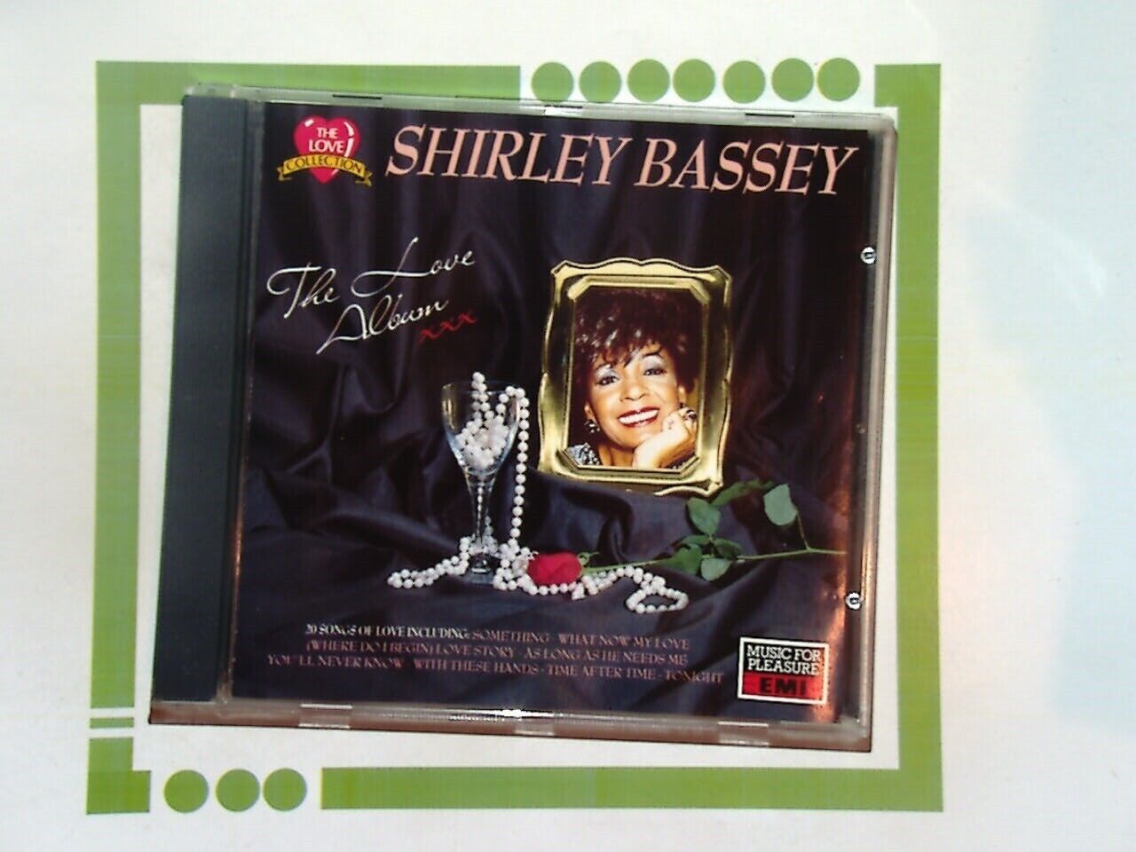 bookandbeat.com, Shirley Bassey, Easy to Love, Twenty Original Classics, classic hits, timeless music, iconic singer, jazz, pop standards, love songs, vintage collection, powerful vocals, legendary performer, British music, entertainment, classic ballads, nostalgic tunes, vocal masterpiece.