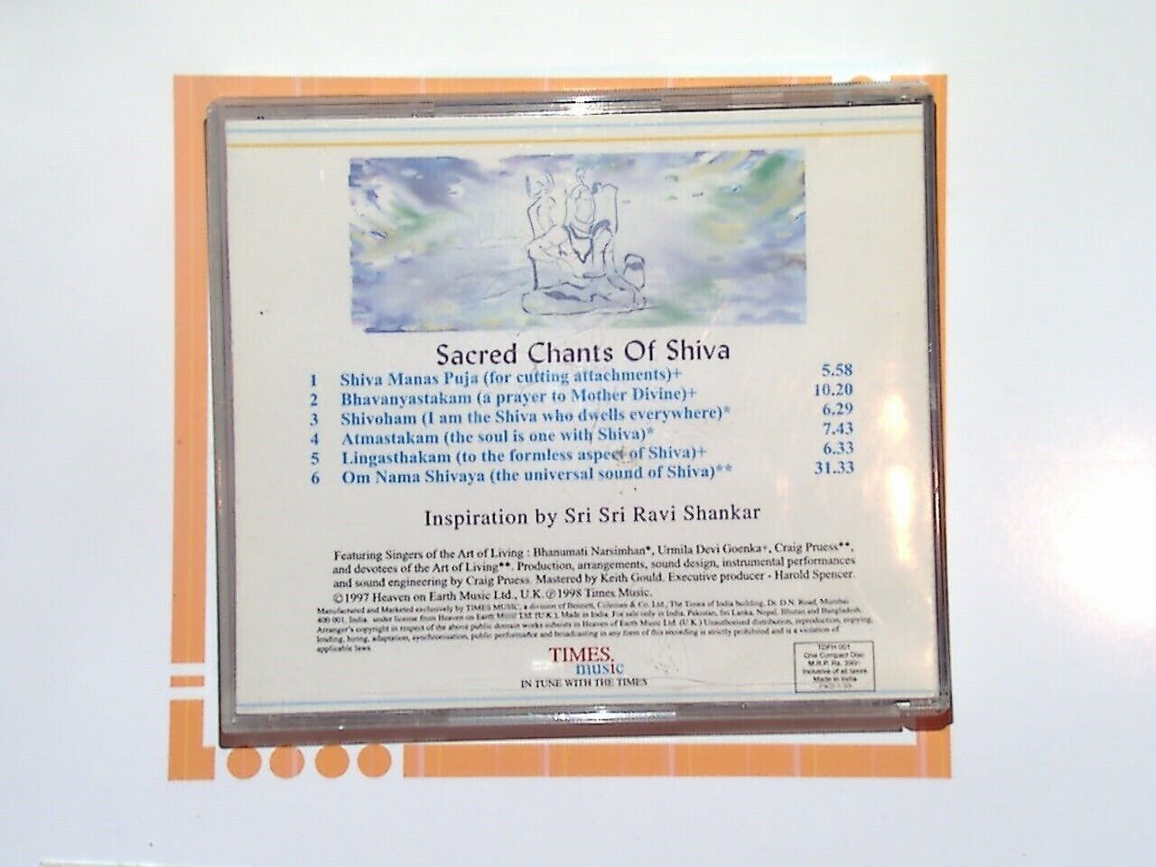 Sri Sri Ravi Shankar, Sacred Chants of Shiva, CD, Bookandbeat.com, Spiritual music, Indian classical, Meditation, Shiva chants, Ganges river, Sacred sounds, Devotional music, Mantras, Hinduism, Relaxation, Yoga music, Traditional chants, Divine energy, Spiritual healing, Vedic chants, Peaceful music, Ancient wisdom, Chanting album,