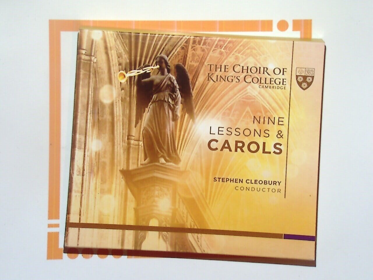 Stephen Cleobury, Choir of King's College, Nine Lessons & Carols, Christmas Music, Choral Music, Sacred Music, Holiday Music, Traditional Carols, British Choir, Christmas Classics, Seasonal Songs, Festive Music, Choir Concert, Inspirational Music, Christmas Eve Service, Church Music, Choral Arrangements, Sacred Choral, Timeless Christmas, Bookandbeat.com,