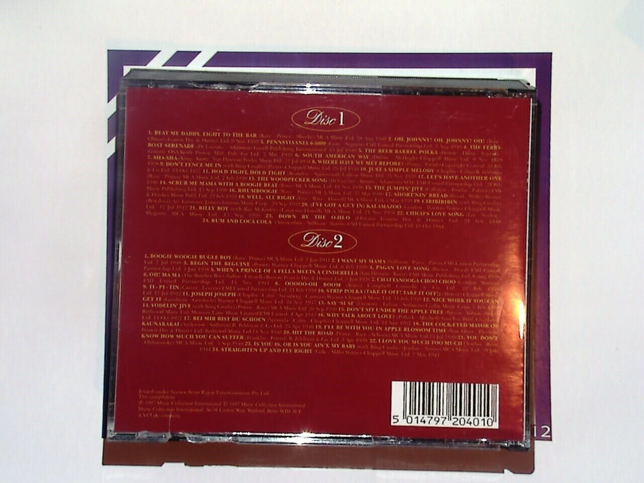 bookandbeat.com, The Andrews Sisters, portrait album, vocal trio, classic hits, swing music, jazz, 1940s music, nostalgia, popular music, wartime songs, female vocalists, harmony, American music, music collection, retro music, vintage sounds, musical legends, pop standards, bookandbeat.com music.