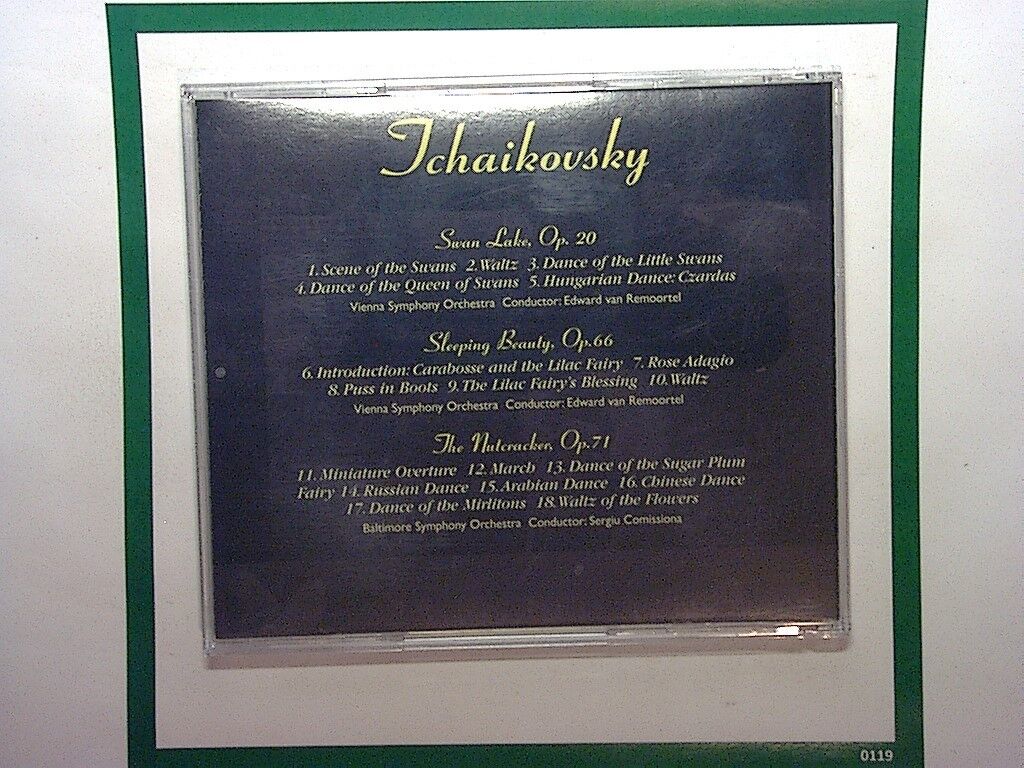 The Great Composers, Tchaikovsky, Classical Music, Russian Composer, Romantic Era, Symphonies, Ballet Music, Orchestral Works, 19th Century Music, Swan Lake, The Nutcracker, Classical Masterpieces, Timeless Classics, Classical Favorites, Classical Composer Collection, Instrumental Music, Orchestral Arrangements, Classical Melodies, Famous Composers, bookandbeat.com,