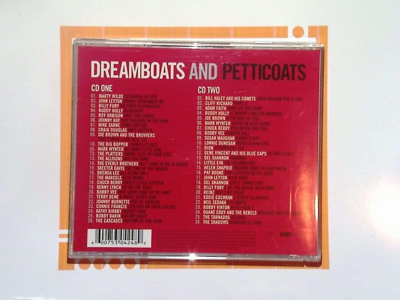 bookandbeat.com, CD, Various Artists, Dreamboats & Petticoats, 50s music, 60s music, rock 'n' roll, golden oldies, jukebox hits, love songs, nostalgia, compilation, classic hits, youth culture, dance tunes, retro vibes, romance, timeless melodies, chart-toppers, feel-good music, iconic tracks, British rock